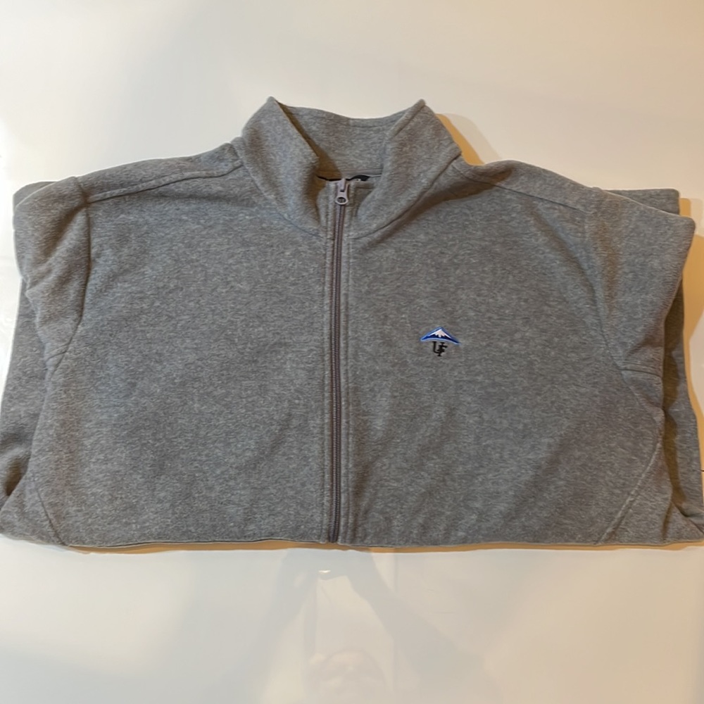 Urban Frontier Mens micro fleece zip up. Long sleeve